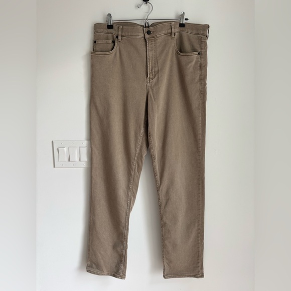 FAHERTY Stretch Terry 5-Pocket Pant - Desert Khaki Size 38/32 - Picture 2 of 16